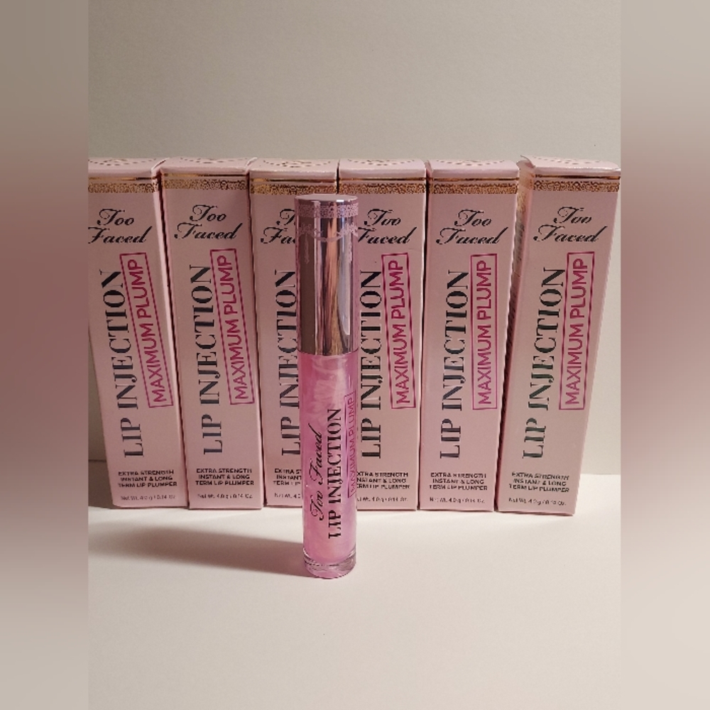 TOO FACED *Lip Injection Maximum Plump* / 0.14 oz / New in box